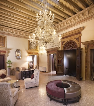 arcadia boutique hotel