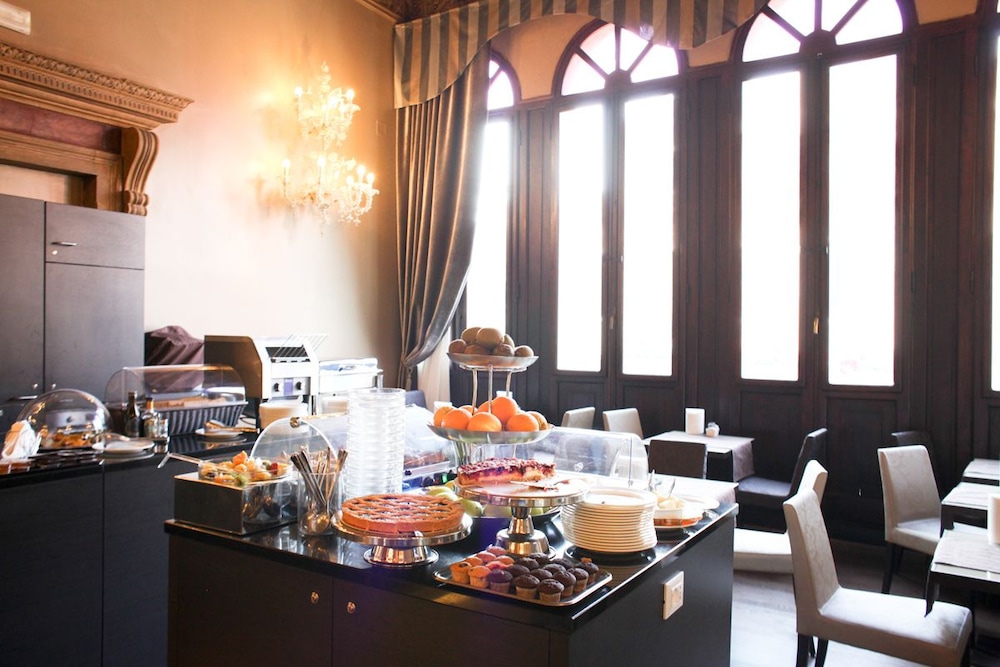 arcadia boutique hotel