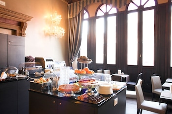 arcadia boutique hotel