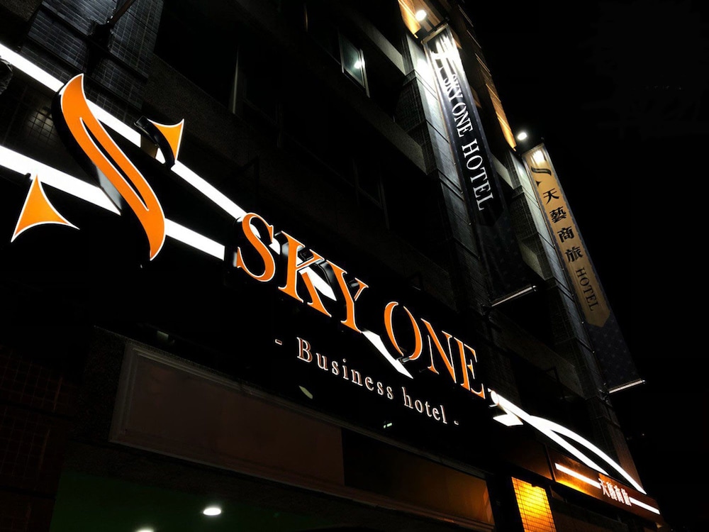 skyone hotel
