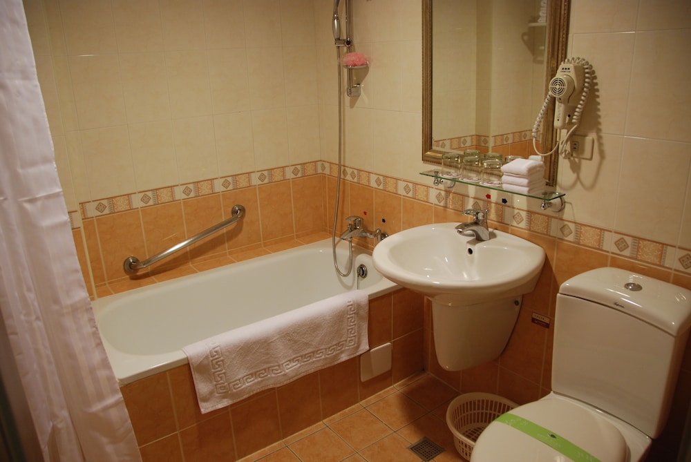 cultural trust hotel