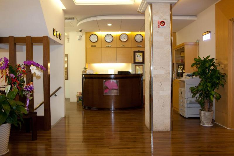 Cultural Trust Hotel,Tainan>>Kaohsiung,3 star