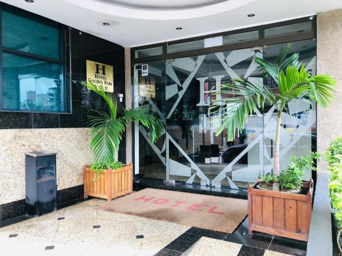 Golden Park Hotel,Banco Nacional De Angola>>Luanda,3 star