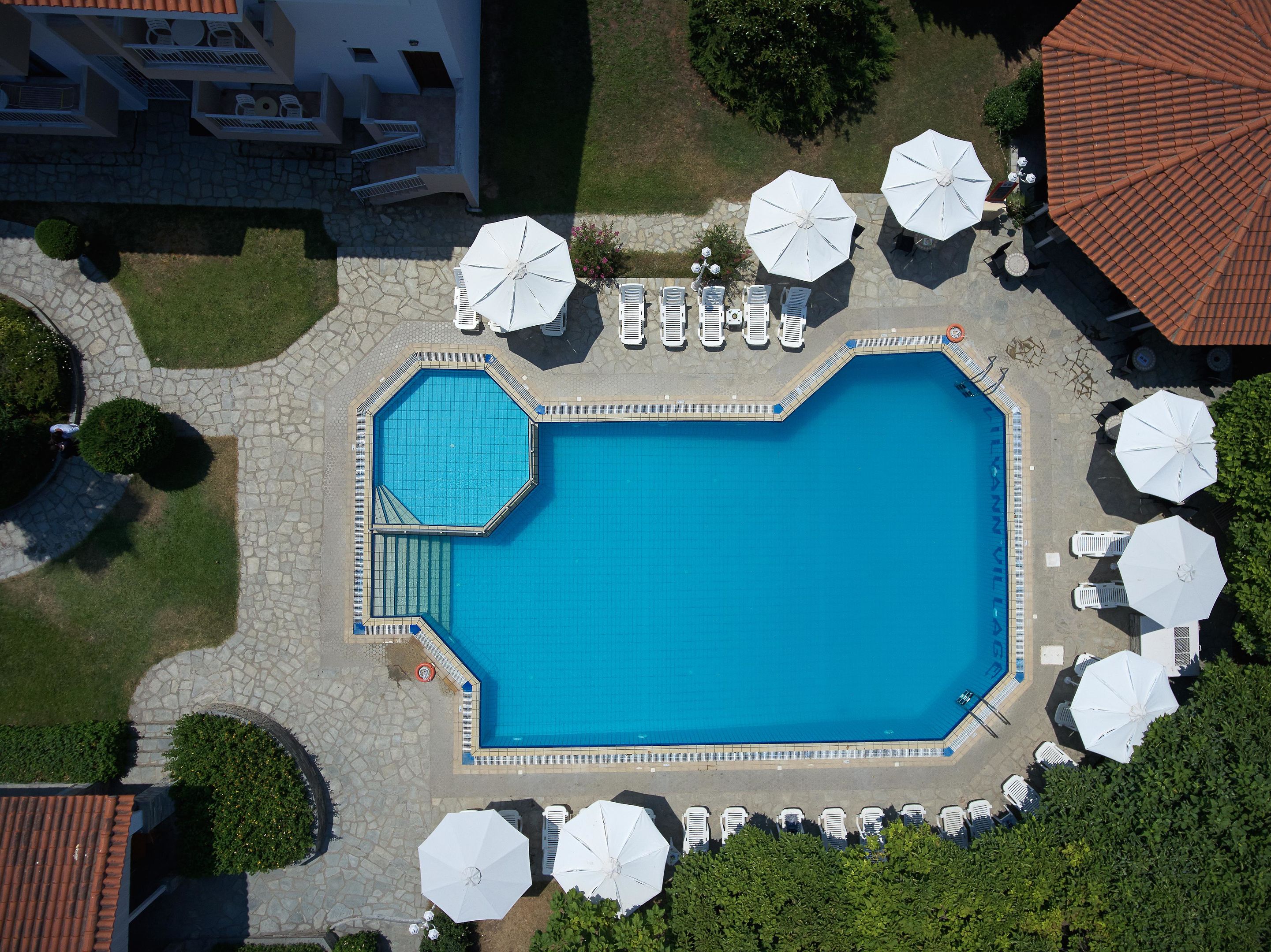 acrotel lily ann village