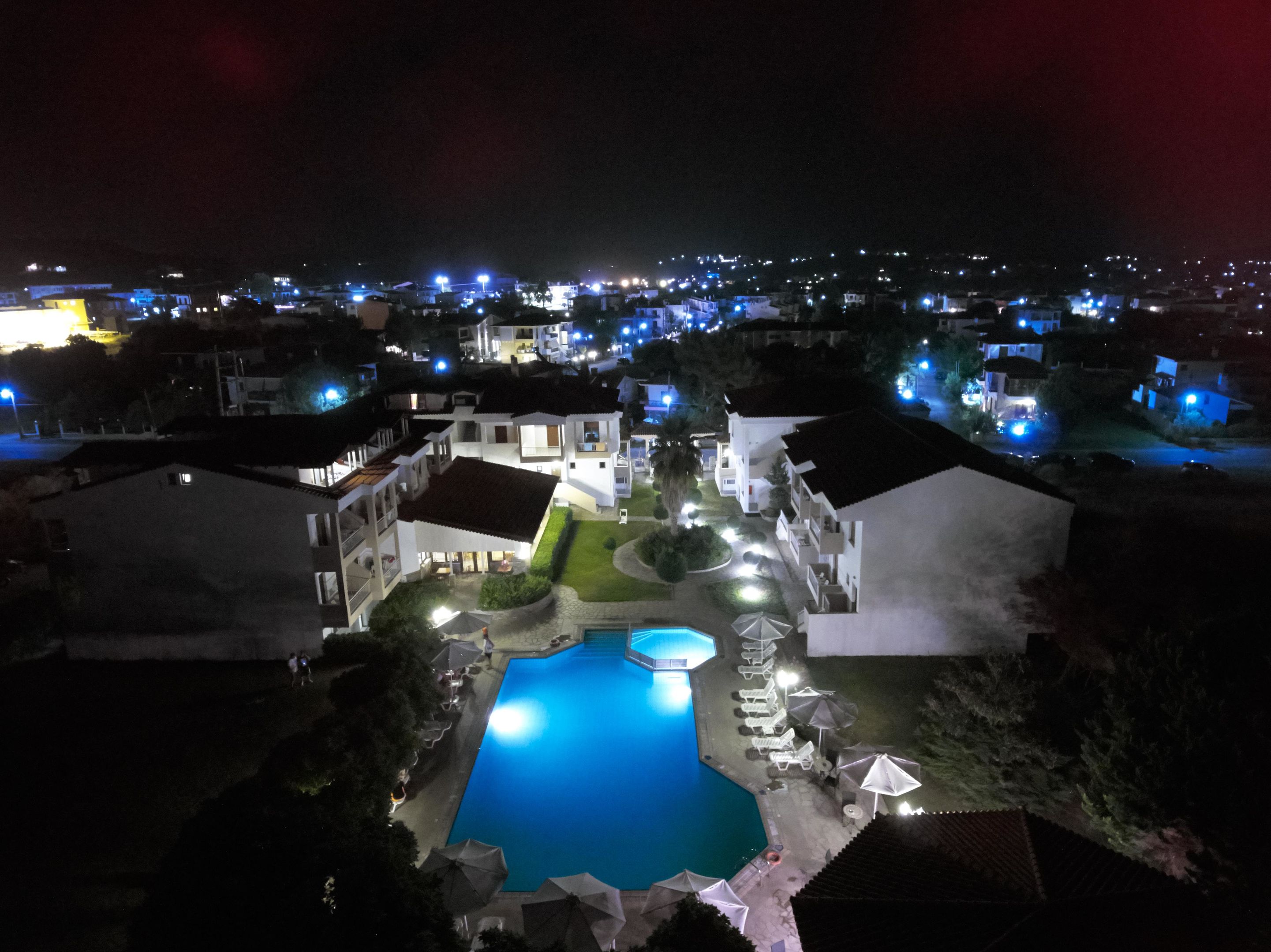 acrotel lily ann village