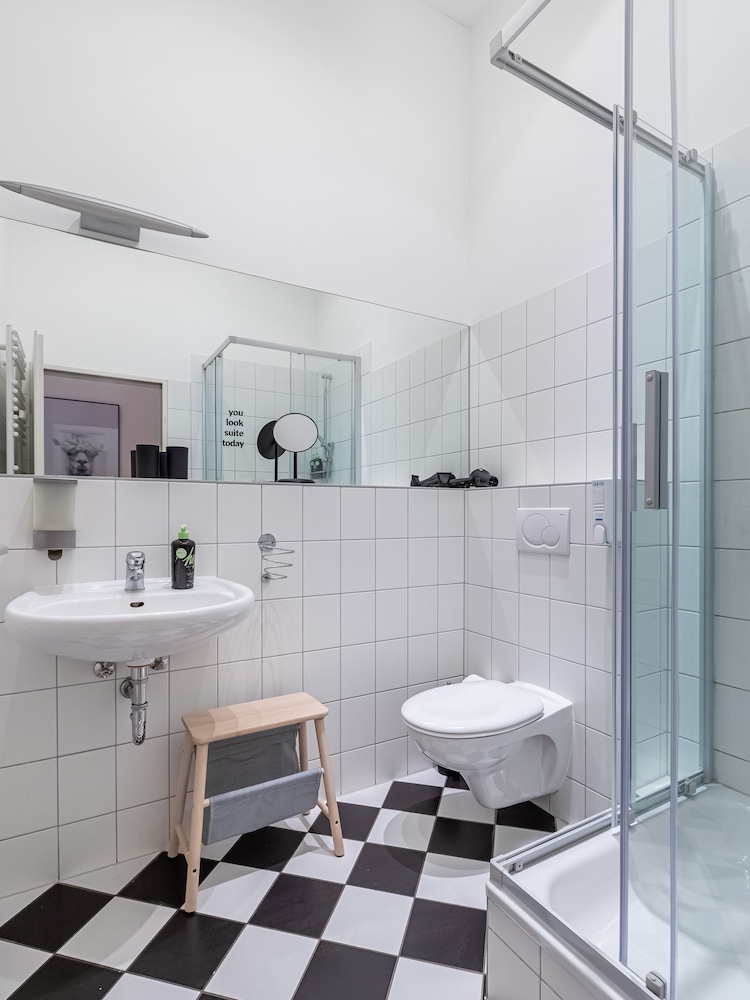 limehome berlin malmoer stra e