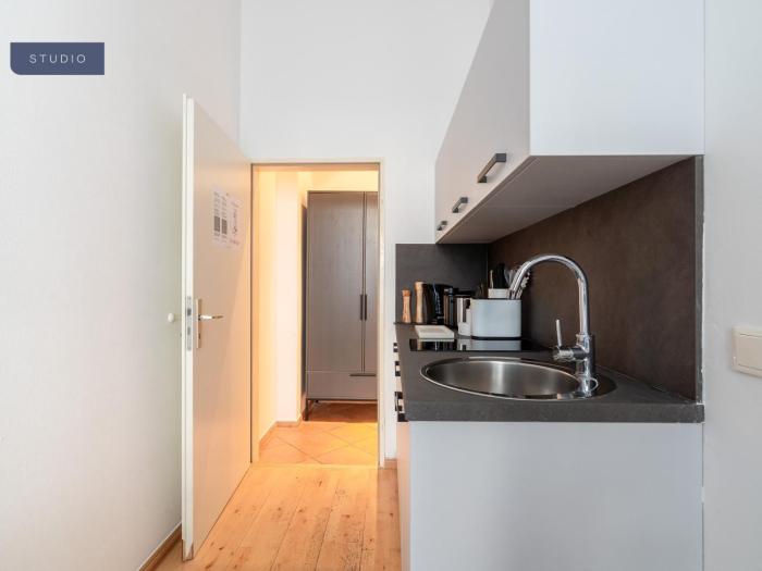 limehome berlin malmoer stra e