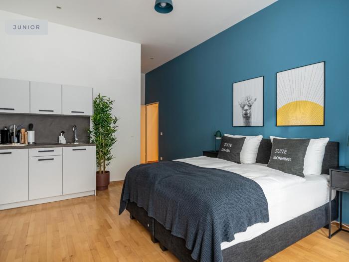 limehome berlin malmoer stra e