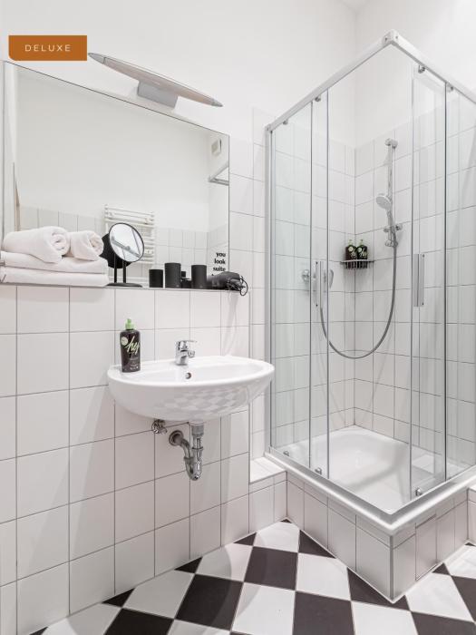 limehome berlin malmoer stra e