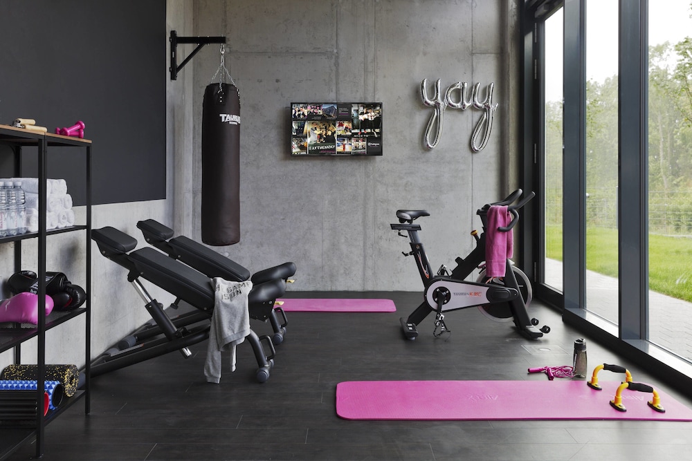 moxy stuttgart airport messe