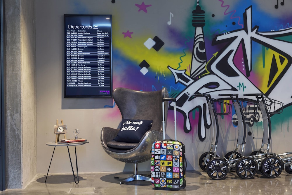 moxy stuttgart airport messe