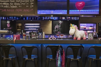 moxy stuttgart airport messe