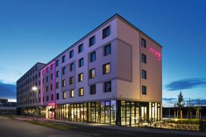 Moxy Stuttgart Airport/Messe,Esslingen>>Ditzingen,3 star