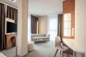 Hey Lou Hotel Monheim Am Rhein,Bonn>>Baumberg,3 star