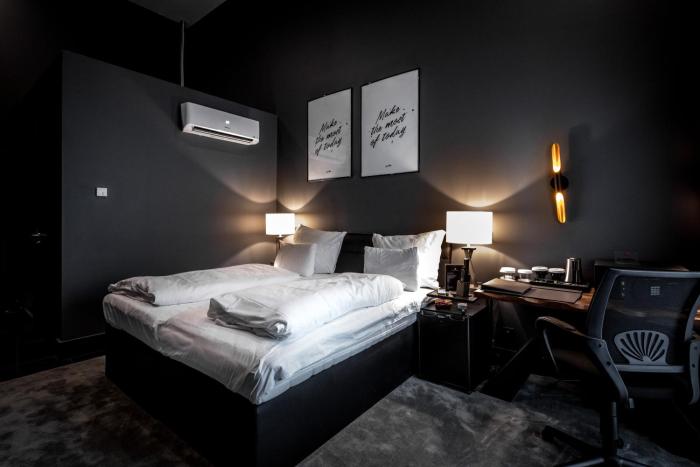 black hotels cologne