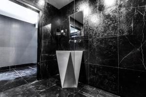 black hotels cologne