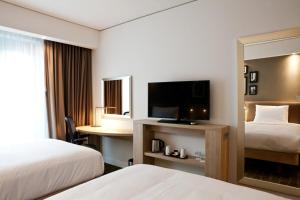 Hampton By Hilton Dortmund Phoenix See,North Rhine-Westphalia>>Dortmund,4 star