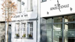 Hensens Residenz,Cologne>>Aachen,3 star