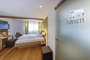 Gasthof Hotel Zum Ochsen,Near The Airport,4 star