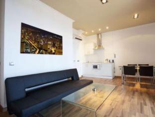 apartamentos senabre palais