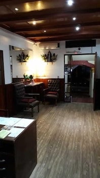 Hostal Residencial Leones De Castilla,Asunción>>Asuncion,3 star