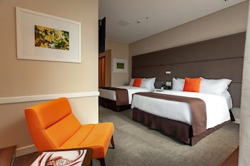 paseo la galeria hotel and suites