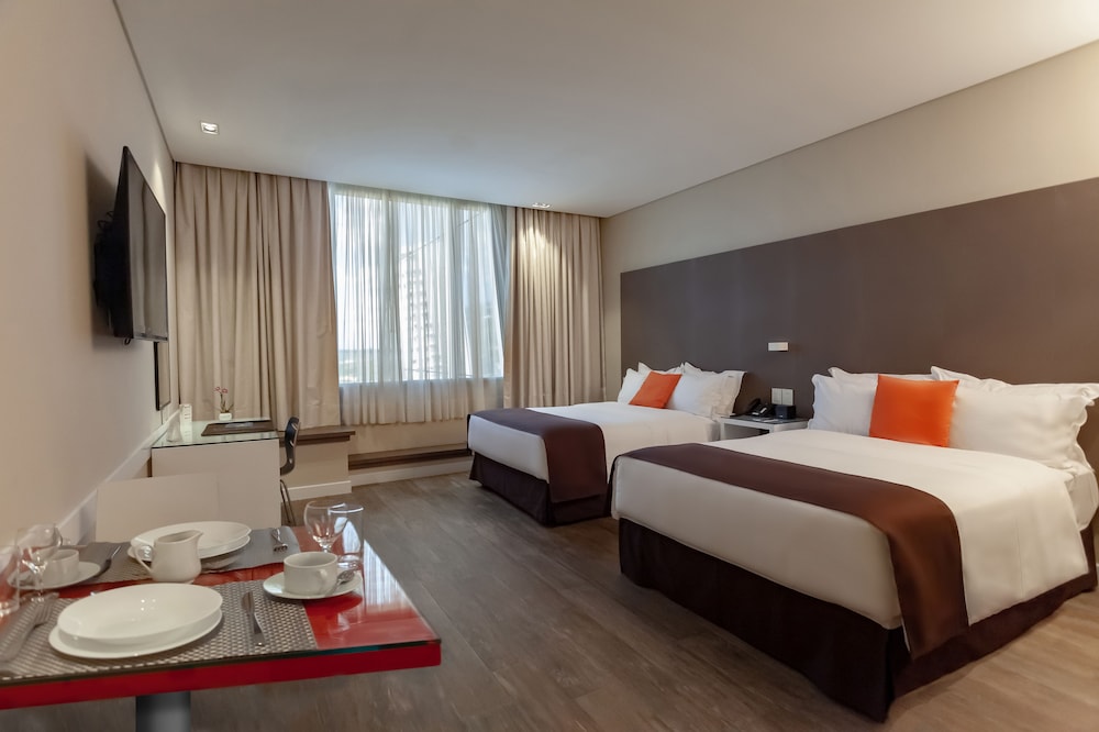 paseo la galeria hotel and suites