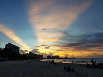 nomada urban beach hostel adults only