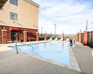 quality inn and suites bryan college station