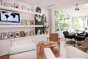 Hotel Victoria,French Riviera>>Alpes-Maritimes,4 star