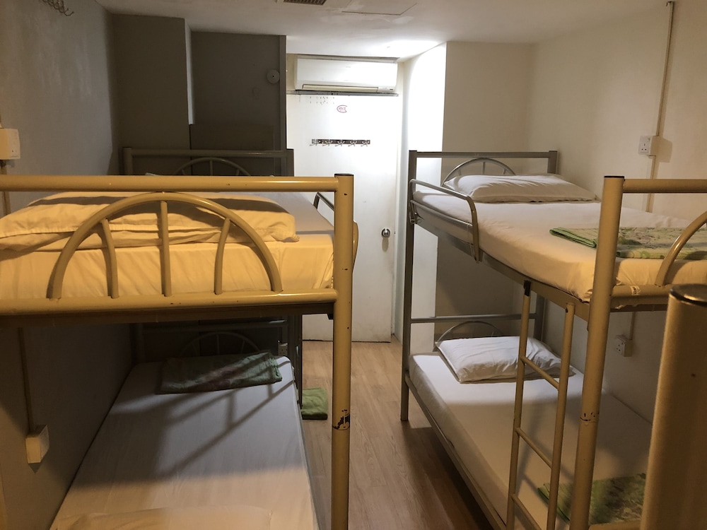 snooze inn dunlop street hostel