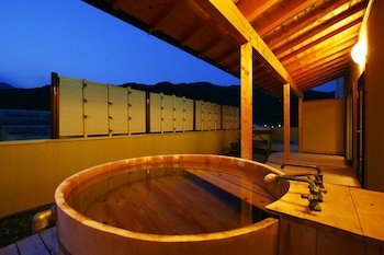 izu