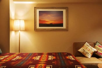 unwind hotel and bar sapporo