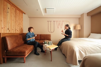 unwind hotel and bar sapporo