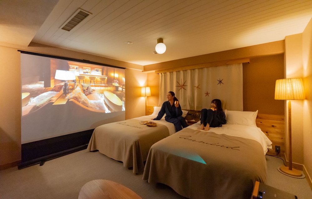 unwind hotel and bar sapporo