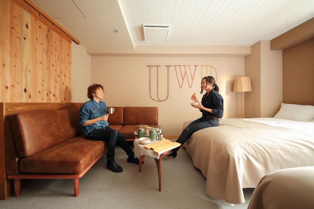 unwind hotel and bar sapporo