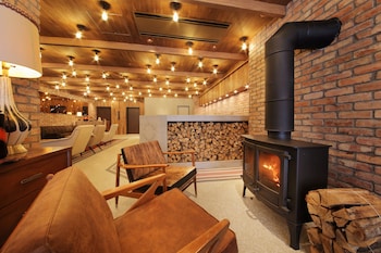 unwind hotel and bar sapporo