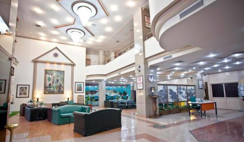 sergah hotel