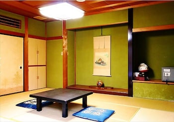 ryokan karasawa