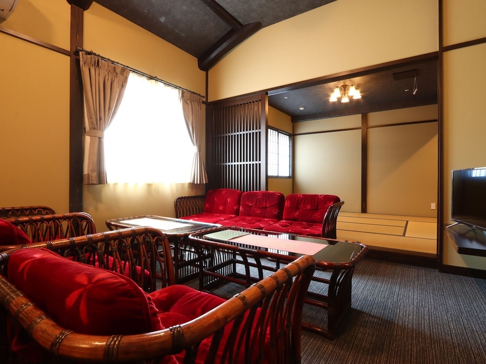 ryokan karasawa