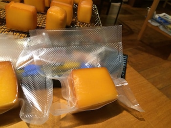 guest house shirahama r cafe caters to women