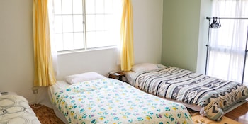 guest house shirahama r cafe caters to women