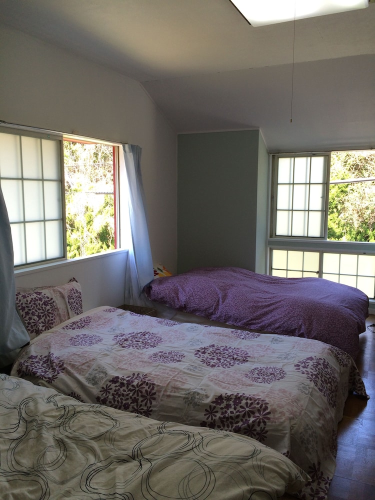 guest house shirahama r cafe caters to women