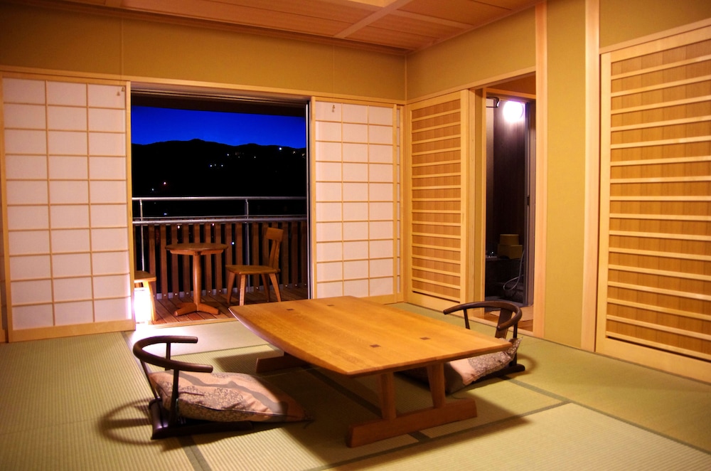 gero onsen yukyunohana