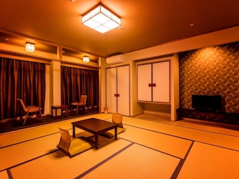 yukai resort shirahama saichoraku