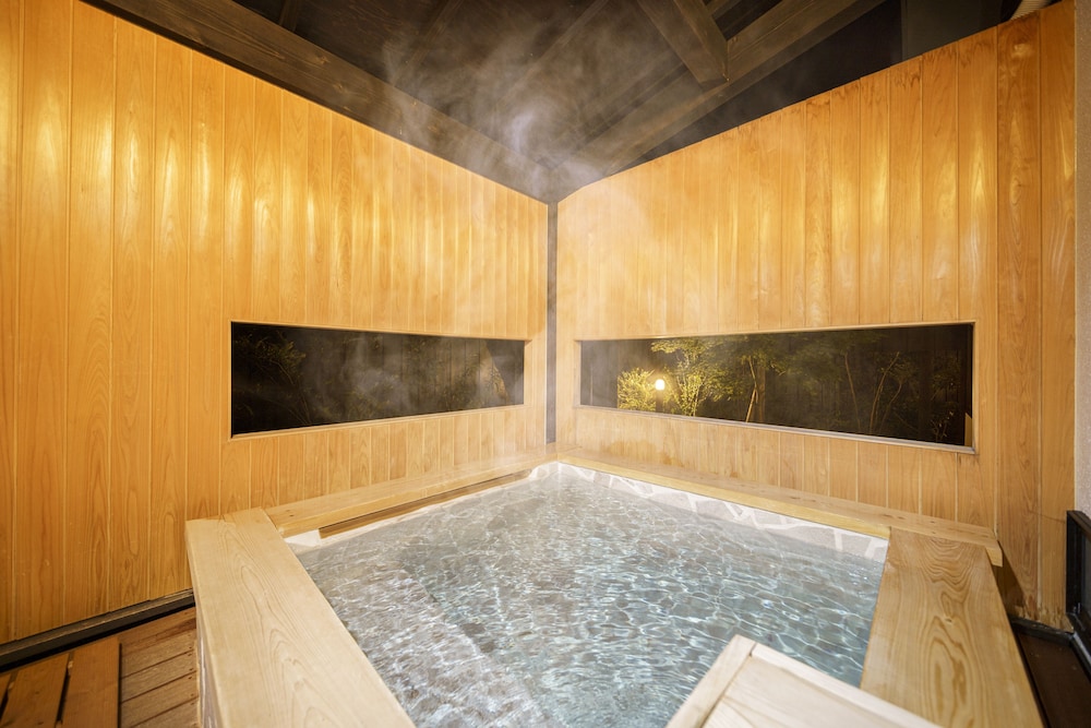 yufuin ryokan seikoen