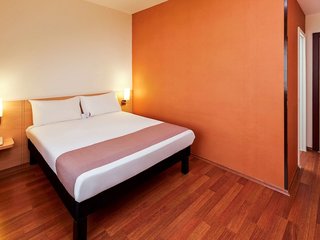 Hotel-Img
