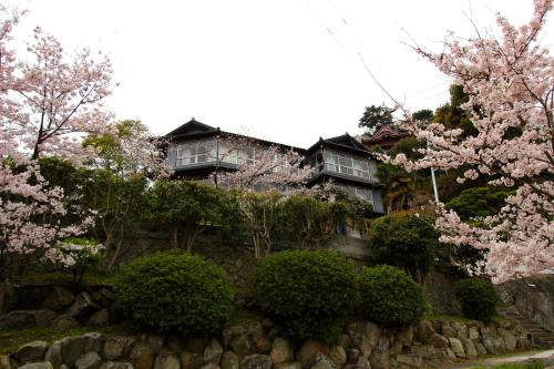 onomichi guest house miharashi tei hostel