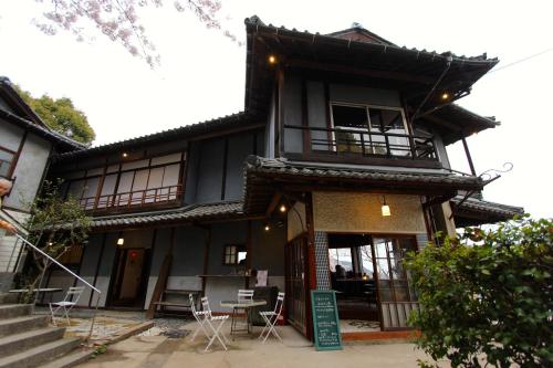 onomichi guest house miharashi tei hostel