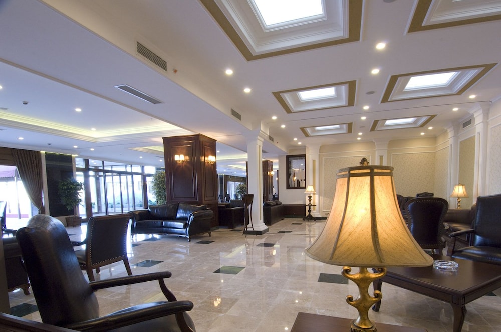 hotel monec